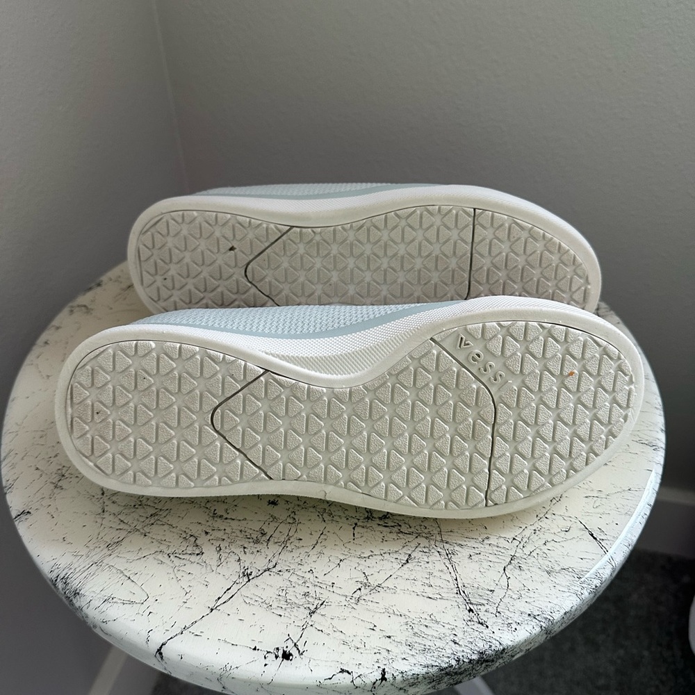 Vessi weekend sneaker, women’s 9, light blue - Picture 4 of 6